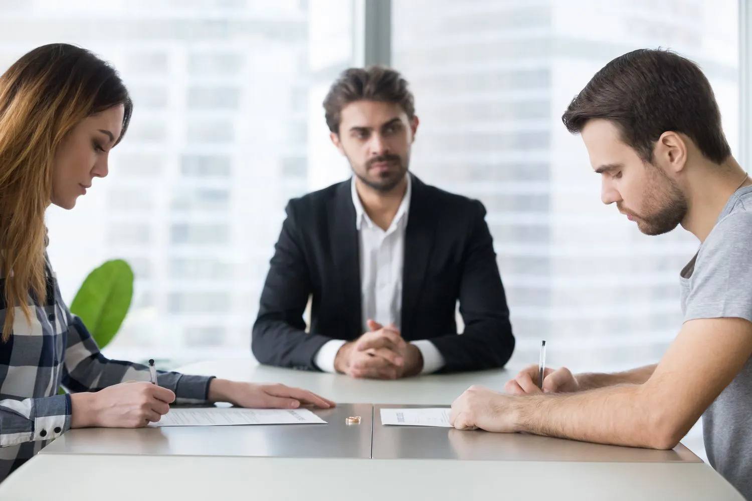 How EH Mediation Guides Couples Toward Fair and Balanced Outcomes Sandown